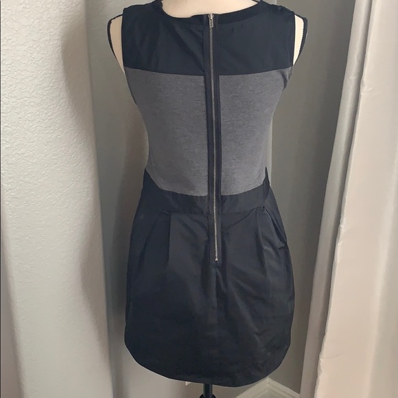 Theory gray and black dress with pockets - Picture 2 of 10